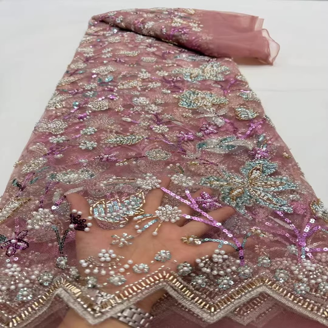 Embroidery Youtube - Tessuti ricamati con perline e paillettes