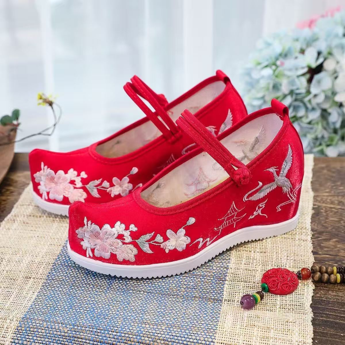 Embroidery Shoes - Scarpe da donna ricamate interne maggiorate