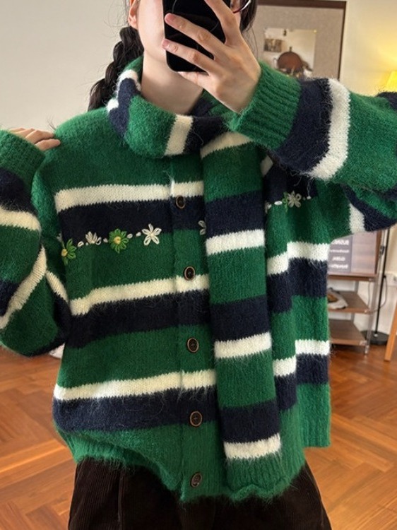 Cardigan da donna in maglia st - Embroidery Online Design recensione e prezzo