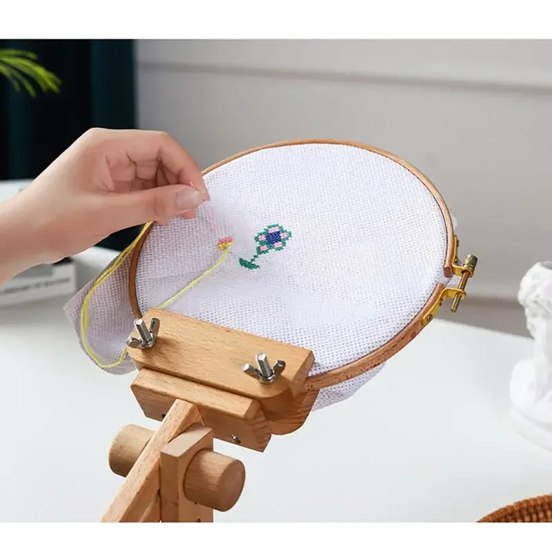 360 °   Supporto da Tavolo Gir - Embroidery Hoop Stand recensione e prezzo