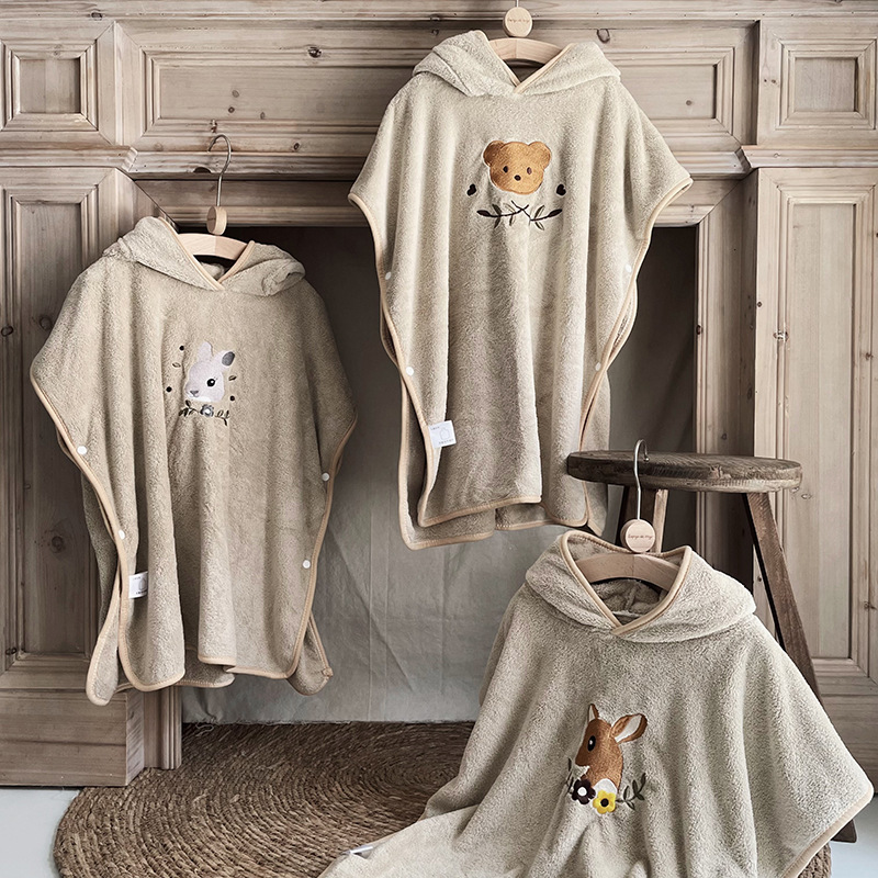 Mantelli in pile di corallo pe - Embroidery Towel recensione e prezzo