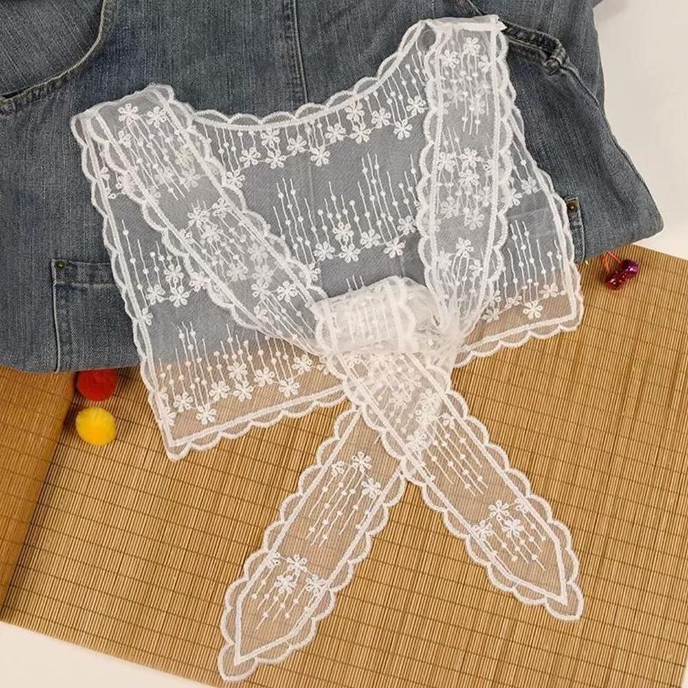 Sciarpa/Stola in Pizzo Frances - Embroidery Shawl recensione e prezzo