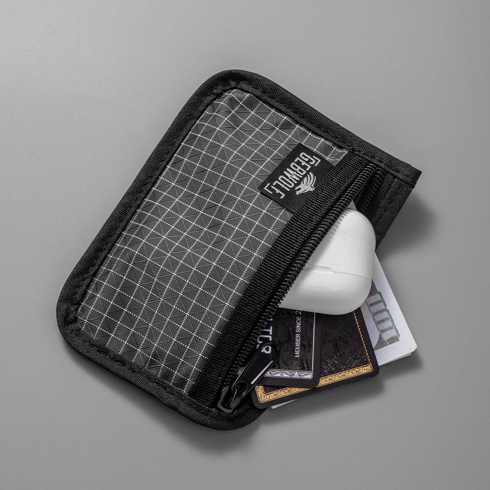 Portafoglio Organizer Ultraleg - Embroidery Wallet recensione e prezzo
