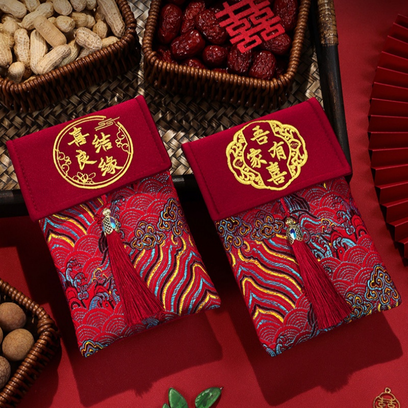 1 Pezzo Busta Rossa in Tessuto - Embroidery Bag recensione e prezzo