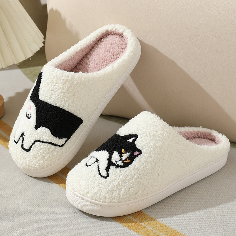 Pantofole da casa in peluche c - Embroidery Shoes recensione e prezzo